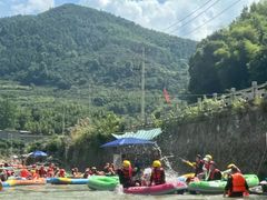 -虎啸峡漂流
