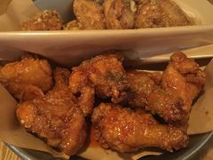 炸鸡翅一半一半-富乐满韩国正宗炸鸡韩国料理(虹泉路店)