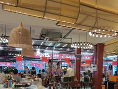 -刘姐啤酒鱼民族演艺餐厅(西街总店)