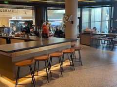 -星巴克臻选(上海合生汇1F店)