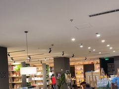 -魔方城市书房(中街益田店)