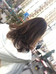 -DL HAIR SALON