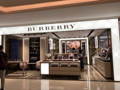 -BURBERRY(上海港汇恒隆广场店)