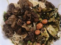 -阿阳牛腩腌面店