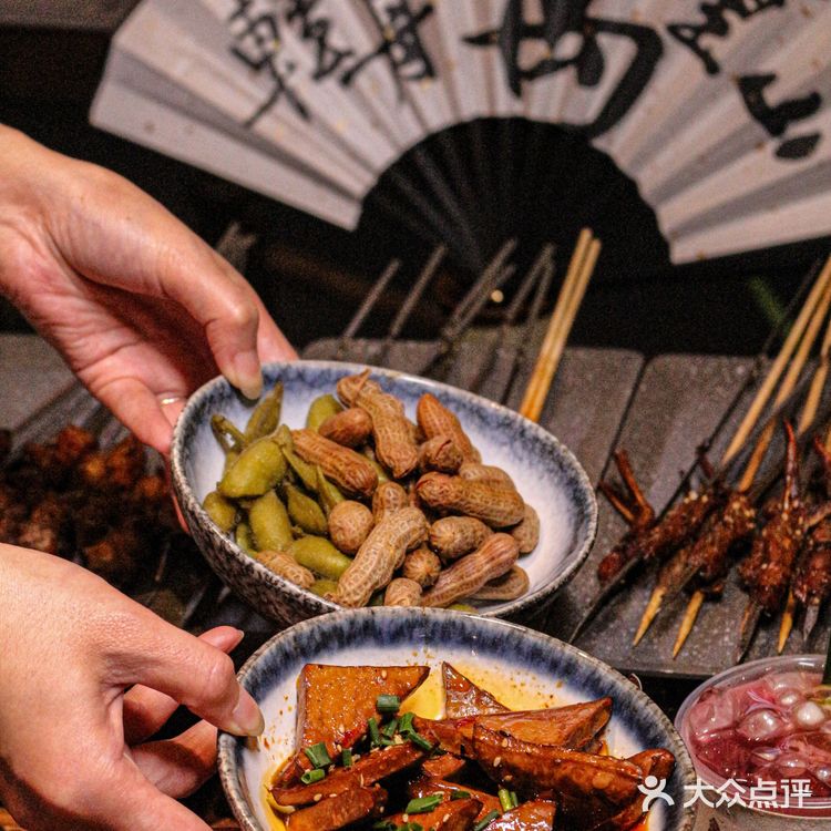 杭州‼️只有这家沉浸式餐酒馆才能让我心甘情愿掏钱~