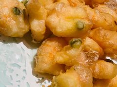招牌炸虾仁-吕氏疙瘩汤·新派鲁菜(济南万象城店)