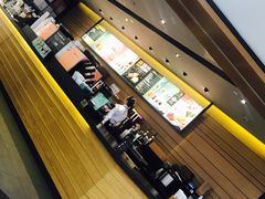 -星巴克(广州中华广场B1层店)