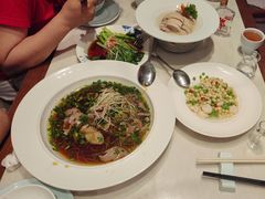 -满江红四季餐厅 · 国家五钻级酒家(新纪元大酒店店)