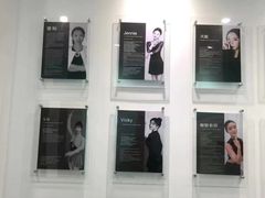 -Isee灰姑娘(六佰本商业街南区利泽西街)