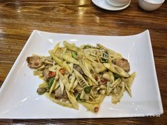 -下梅人家土菜馆(历史文化餐厅度假区店)