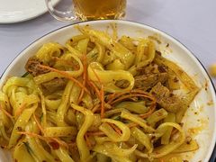 -尕西新疆大盘鸡(回辉村分店)