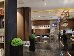 -乔治莫兰迪酒店(济南解放路山东大学店)