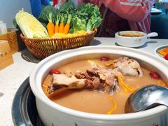 -九孔·筒骨莲藕汤锅(大明宫万达店)