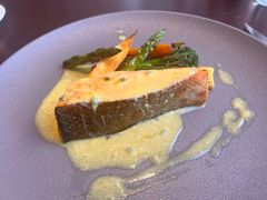 香扒挪威三文鱼-北京华彬费尔蒙酒店·刃餐厅