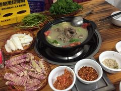 腊排骨火锅-阿婆情腊排骨火锅(金虹路店)