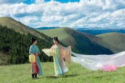 -雅云婚纱摄影工作室旗舰店