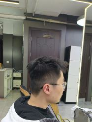 -藤野造型烫发染发