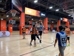 -洛克公园美式运动体验馆(唯品会合肥蜀山城市奥莱店)