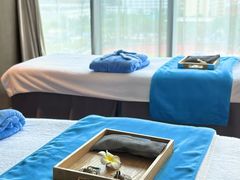 -广州天河希尔顿酒店