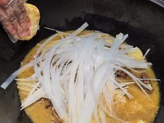 -玺炖·中国铁锅炖(南京东路店)