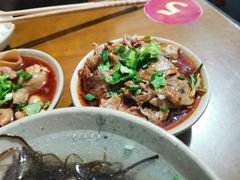 -周肥肠(江油总店)
