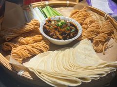 新派京酱肉丝-魏铭鱼头捞饭(嘉善店)