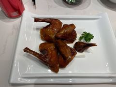 脆皮乳鸽-大儒小厨·苏浙菜(瑞虹太阳宫店)