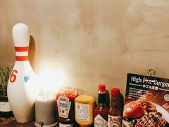 -HIGH FIVE哈福手工汉堡(桂林路店)