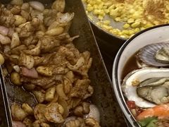 -老东镇啤酒屋海鲜加工·蒸汽海鲜·海鲜烧烤(台东店)