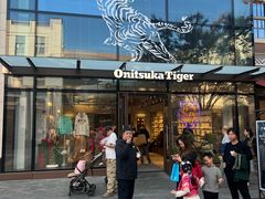 -比斯特上海购物村精品奥特莱斯