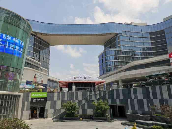 鹿山时代-""鹿山时代重金打造了富阳最高端的网红卫生.