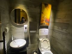 -K+全国连锁KTV(绿地缤纷天地店)