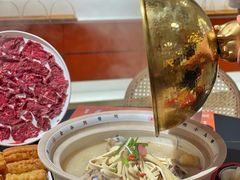-小乌猪·金华筒骨煲(永盛购物广场店)