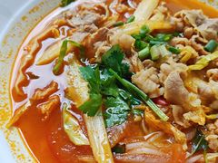 越式酸汤肥牛粉-探越越南牛肉粉(江南西分店)