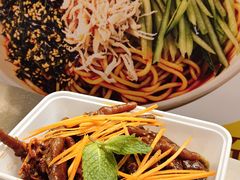 -二孃鸡爪爪(东郊记忆店)