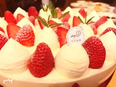 -花花卷卷·鲜食蛋糕(静安久光百货店)