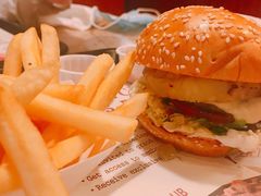 凤梨牛肉特煲-The Habit Burger Grill 哈比特汉堡(复兴soho店)