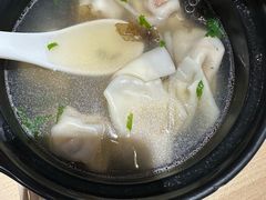 -闫家驴肉老店(华电一校店)