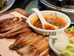 -大头虾越式风味餐厅(光明广场店)