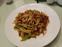 -闫府私房菜·百年鲁菜(欧亚店)