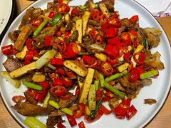 -临界音乐酒馆·小龙虾·江湖菜(华熙LIVE·鱼洞店)