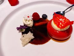 -云厨·高空西餐厅(成都瑯珀·凯悦臻选酒店)