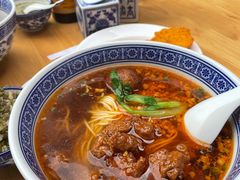 -沪西老弄堂面馆(定西路店)