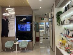 -维乐口腔(美维云门诊陆家嘴店)