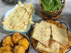 素丸子-范贤光鸡公煲(平乐园总店)