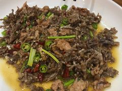 清炒猫爪菇-下梅人家土菜馆(历史文化餐厅度假区店)