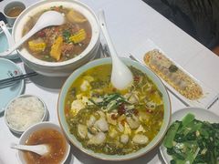 -江城小馆陕南妈妈菜·全球旅行餐厅(钟楼店)