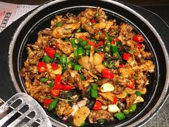 青椒紫苏味-蛙小侠·沸腾砂锅(南山欢乐颂店)