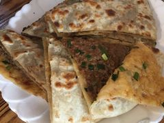 -溢心园香河肉饼总店