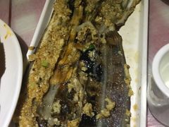 -阿楷·二十年烧烤宵夜·渔家小寨(达明店)